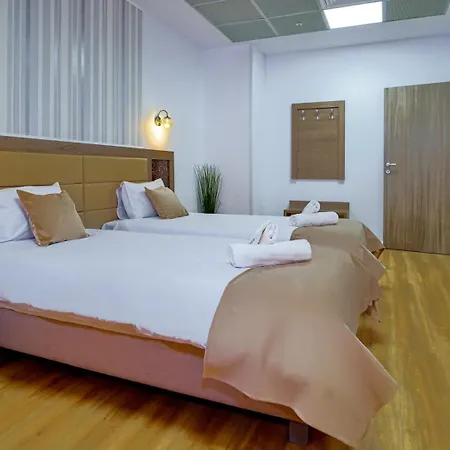 Hotel Sir Fundeni