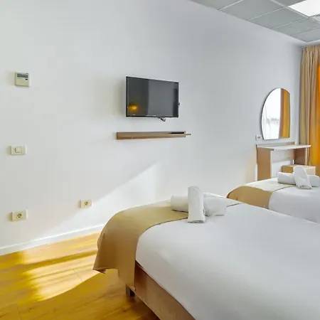 Hotel Sir Fundeni 3*