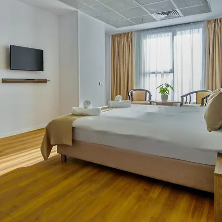 Hotel Sir Fundeni