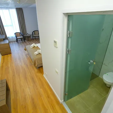 Sir Fundeni Hotel 3*