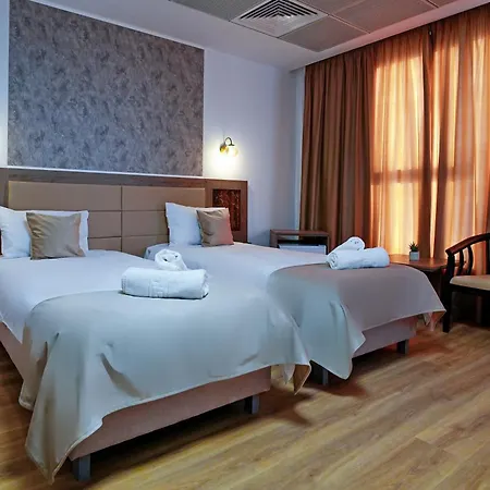 Sir Fundeni Hotel