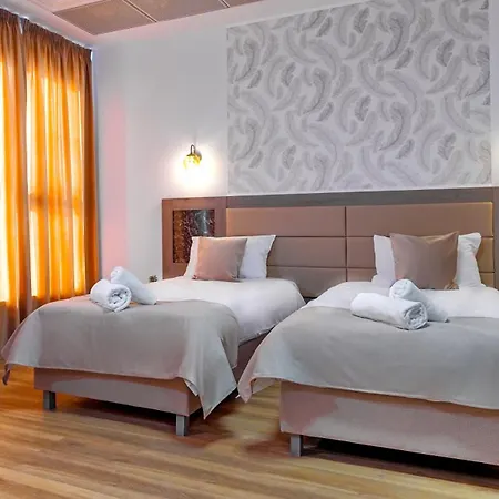 Sir Fundeni Hotel