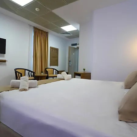 Sir Fundeni Hotel