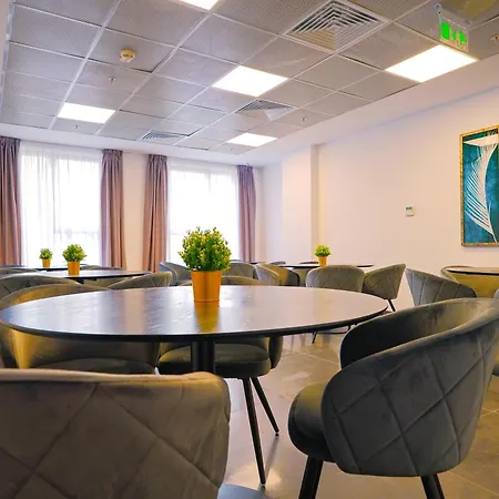 Sir Fundeni Hotel 3*