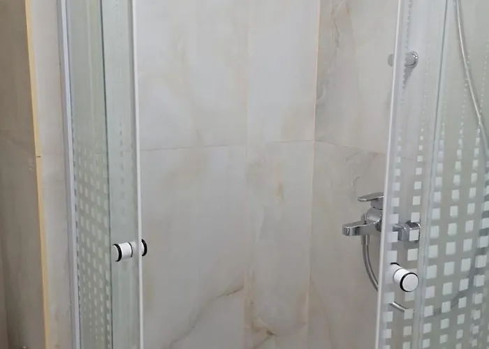 Sir Fundeni מלון בוקרשט