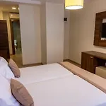 Sir Fundeni 호텔