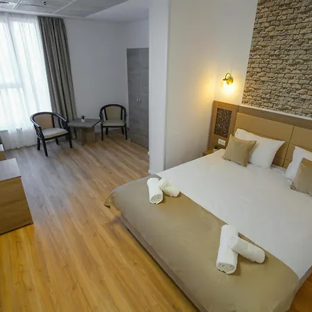 Sir Fundeni Hotel 3*